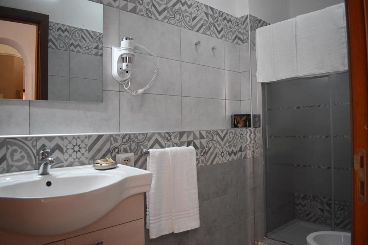 Samele Bed And Breakfast Lecce Exterior photo